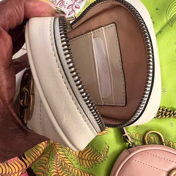 AUTHENTIC GUCCI GG Marmont Mini leather cream white pouch w/soft pink coin purse - Picture 3 of 14